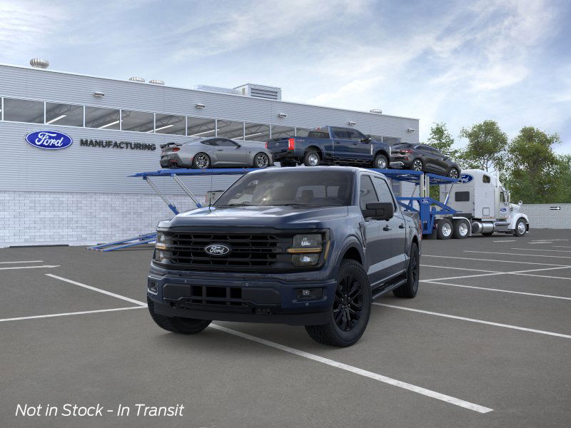 2025 Ford F-150 XLT photo 2