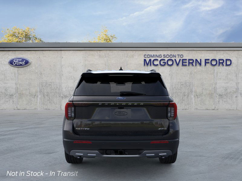 2025 Ford Explorer photo 3