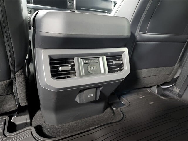 2025 Ford F-250 Super Duty Lariat - Photo 46