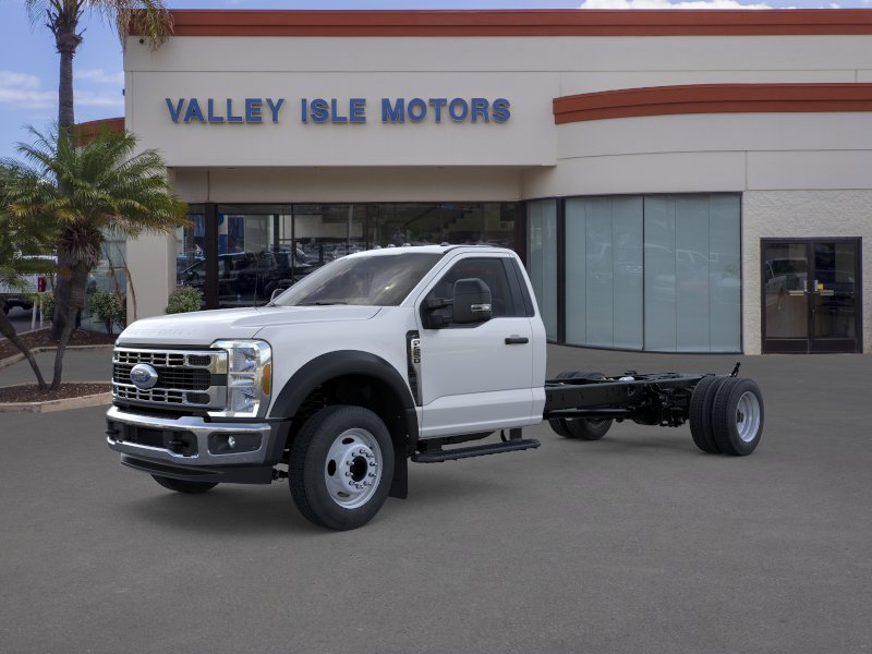 2026 Ford F-550 XLT Regular Cab 205-In DRW's photo