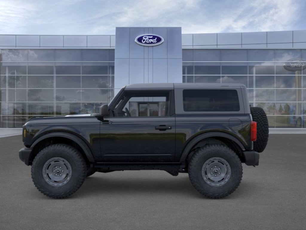 New 2025 Ford Bronco Base 4x4 Base  SUV