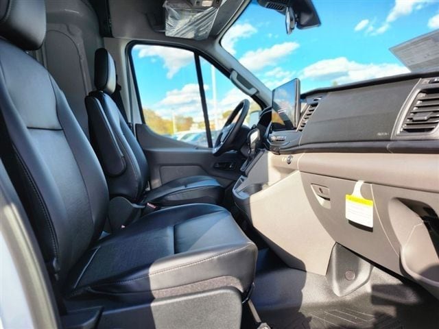 2026 Ford Transit Van Base - Photo 37