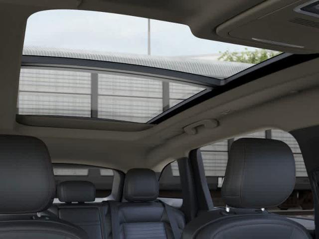 Thumbnail: 2026 Lincoln Nautilus - 44