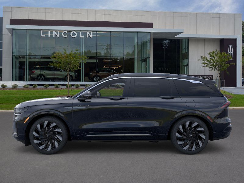 2026 Lincoln Nautilus Black Label photo 3