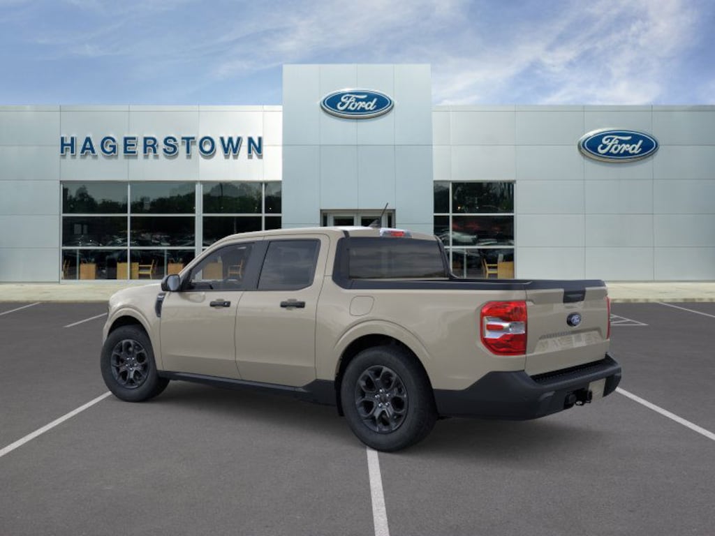 New 2025 Ford Maverick XLT Truck SuperCrew