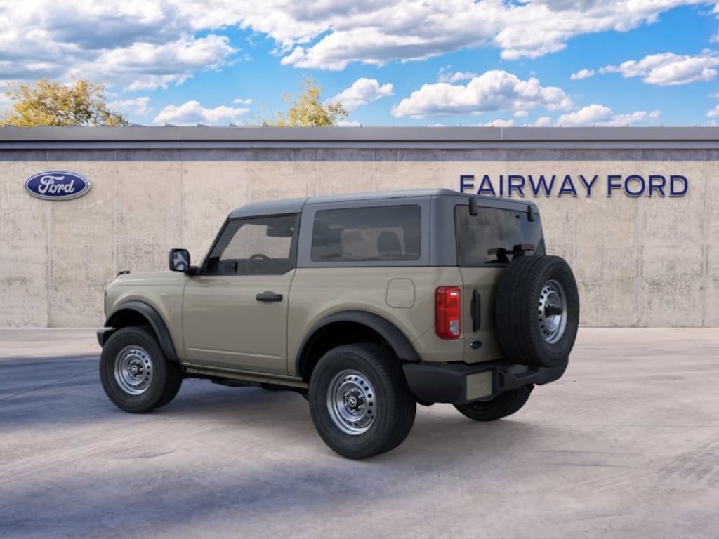 New 2026 Ford Bronco Base 4x4