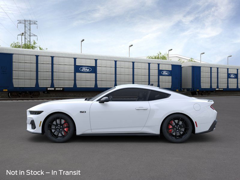 2025 Ford Mustang GT Premium photo 3