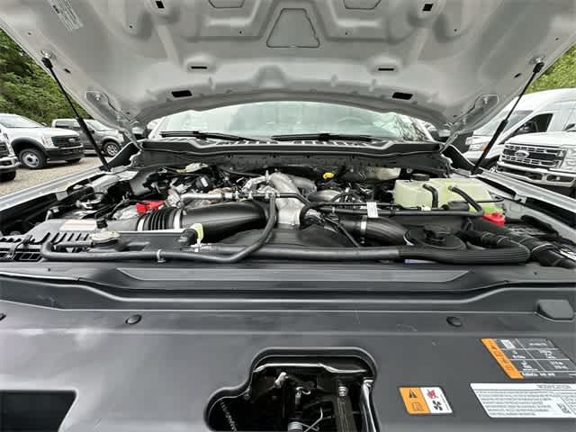 Thumbnail: 2025 Ford Econoline - 48