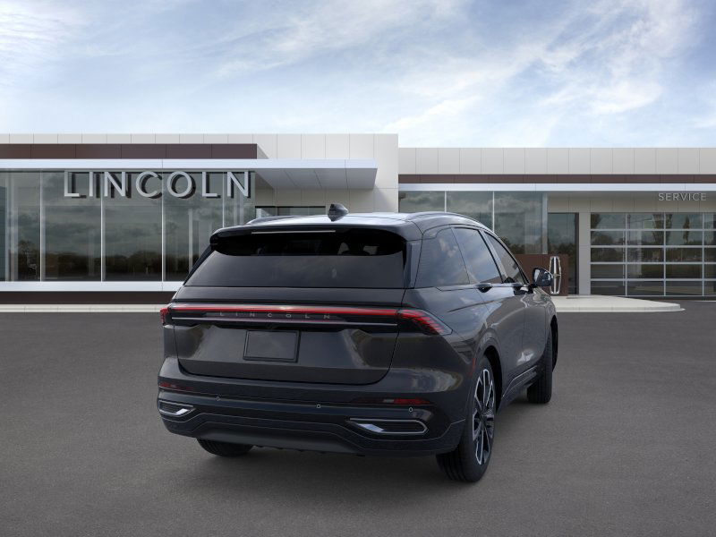 2025 Lincoln Nautilus Reserve photo 8