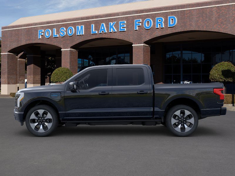 2025 Ford F-150 Lightning Platinum photo 3
