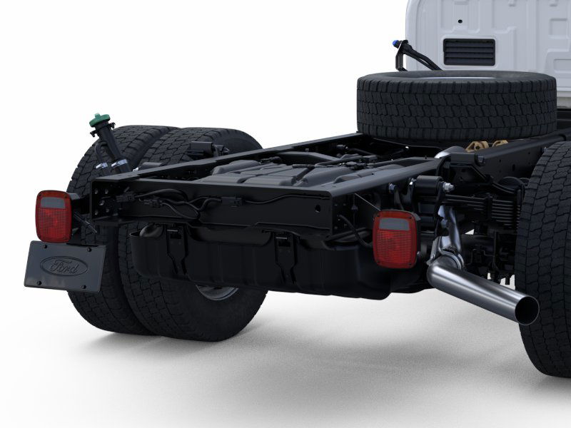 2025 Ford F-450 Super Duty Chassis Cab XL - Photo 46