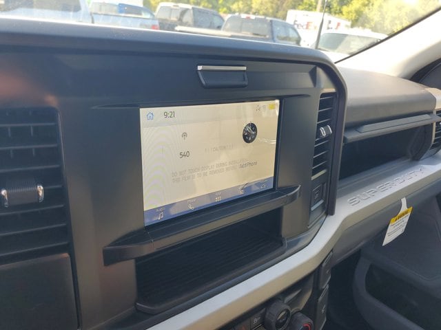 2025 Ford F-350 Super Duty XLT - Photo 54