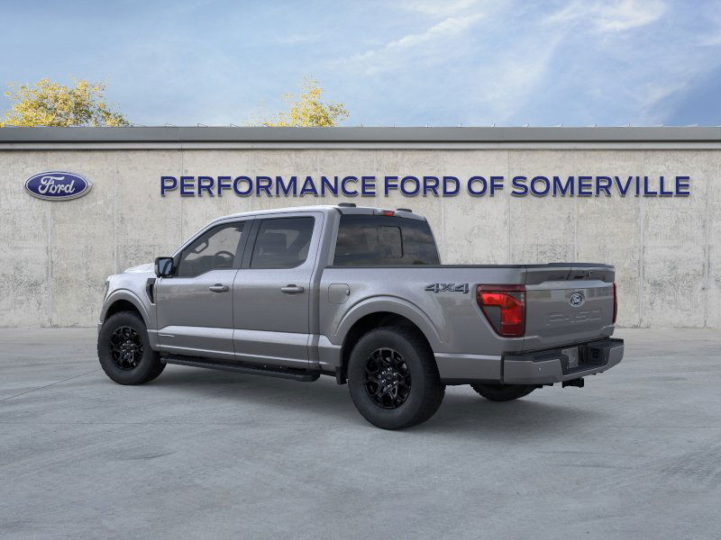 2025 Ford F-150 XLT photo 2