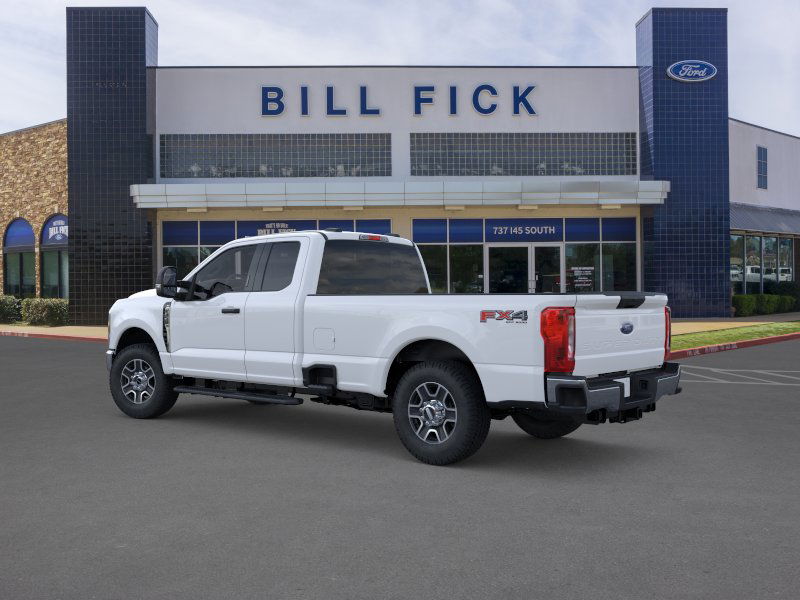 2025 Ford F-350 XLT photo 4