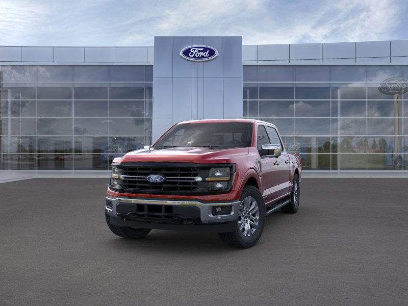 2025 Ford F-150 XLT photo 2