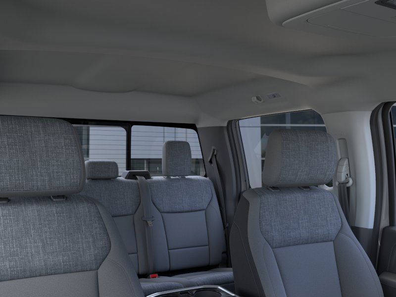 2024 Ford F-150 XLT photo 2
