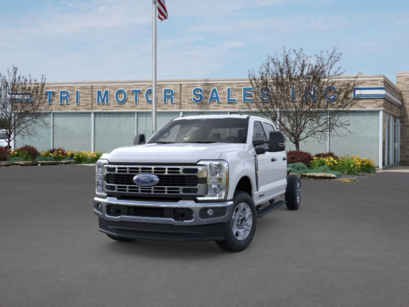 2026 Ford F-350 photo 2