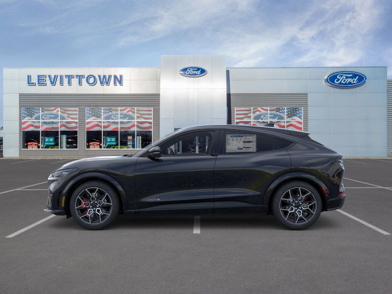 2025 Ford Mustang Mach-E GT photo 2