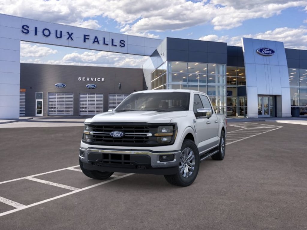 New 2026 Ford F-150 XLT Truck SuperCrew Cab