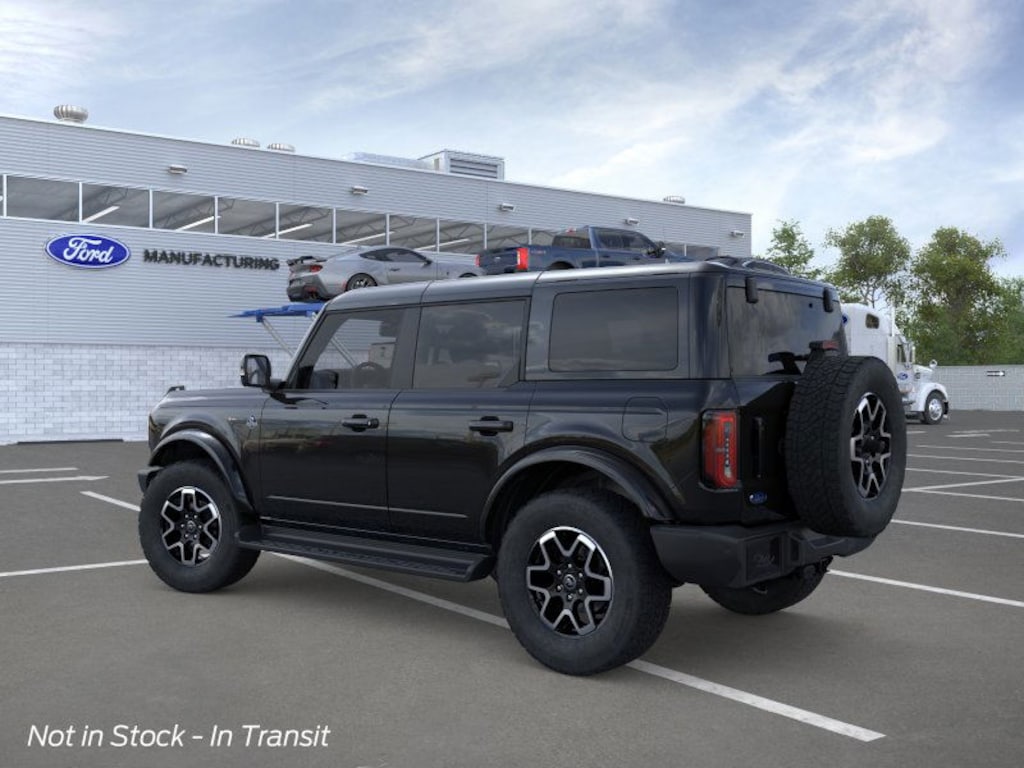 New 2025 Ford Bronco Outer Banks SUV