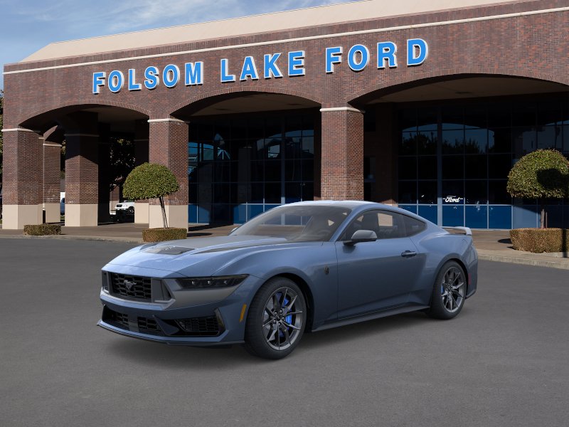 2026 Ford Mustang Dark Horse's photo