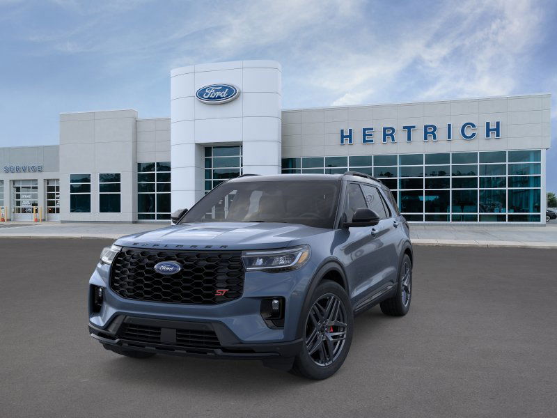 2025 Ford Explorer ST photo 2
