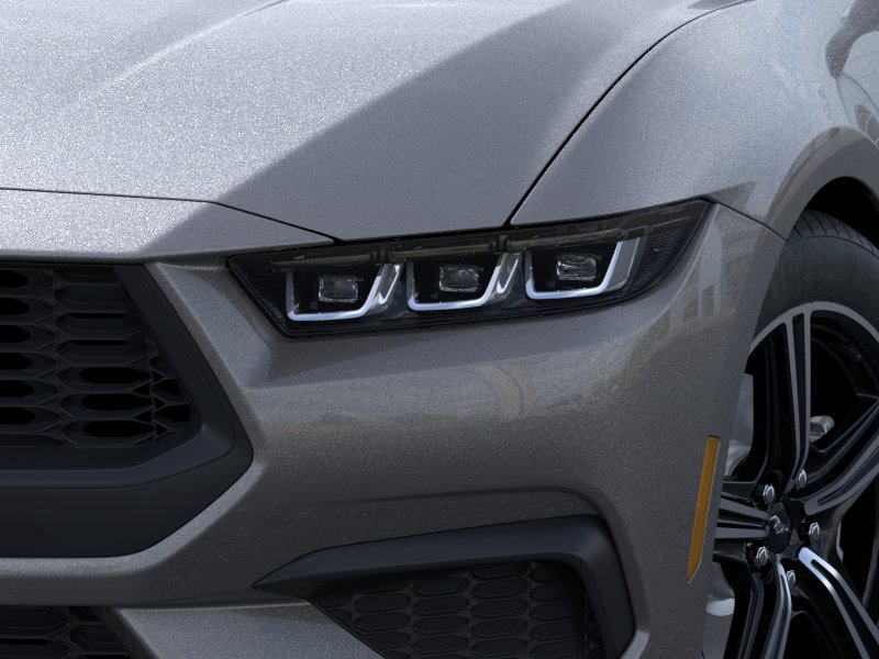 2025 Ford Mustang EcoBoost Fastback - Photo 18