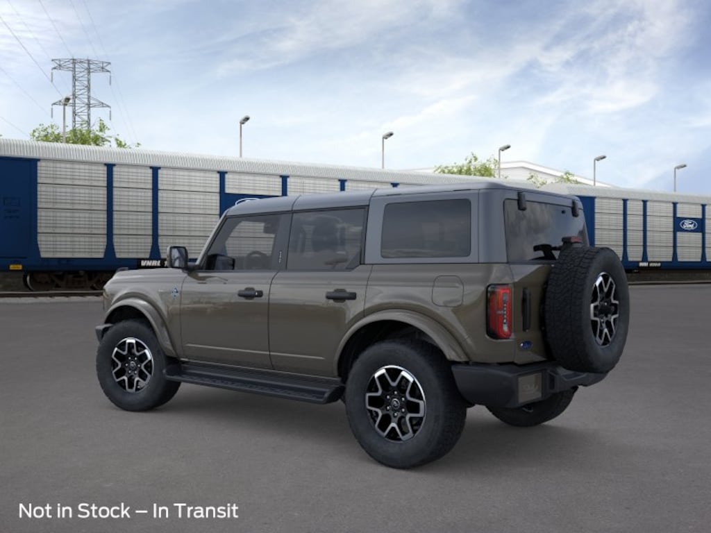 New 2026 Ford Bronco Outer Banks SUV