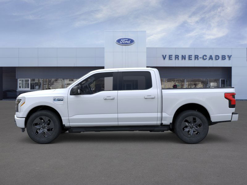 2025 Ford F-150 Lightning photo 3