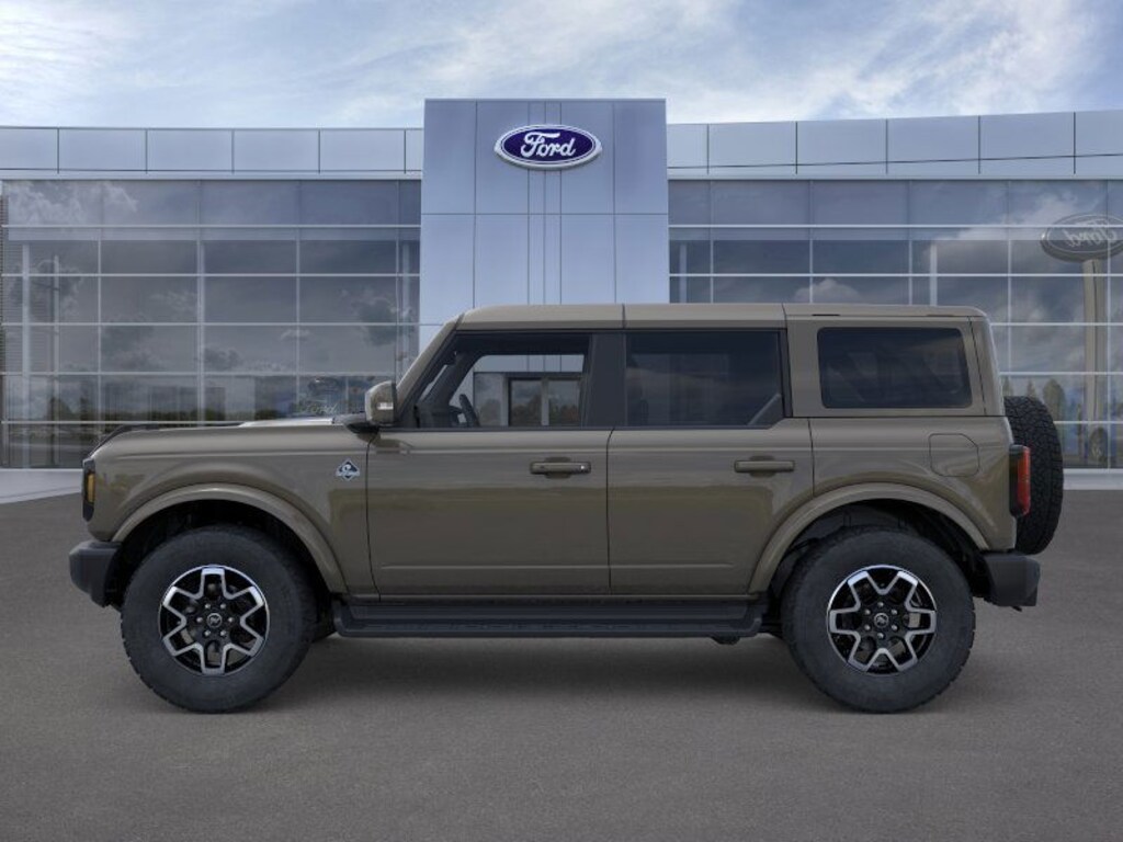 New 2025 Ford Bronco Outer Banks SUV