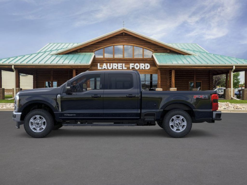 New 2026 Ford F-350 F-350 XLT Truck Crew Cab