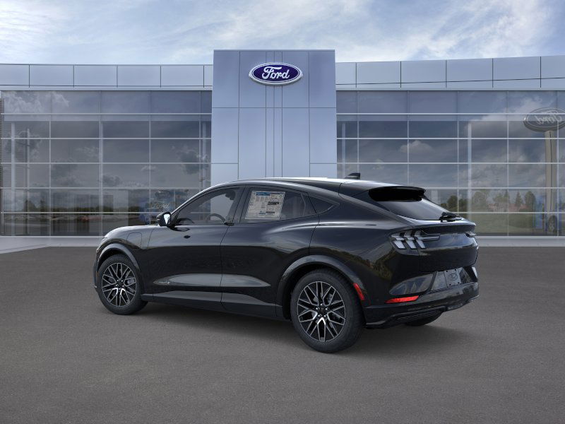 2025 Ford Mustang Mach-E Premium photo 4