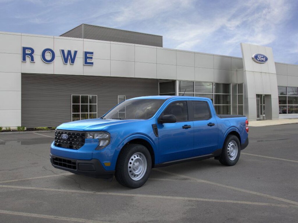 New 2025 Ford Maverick XL TRUCK