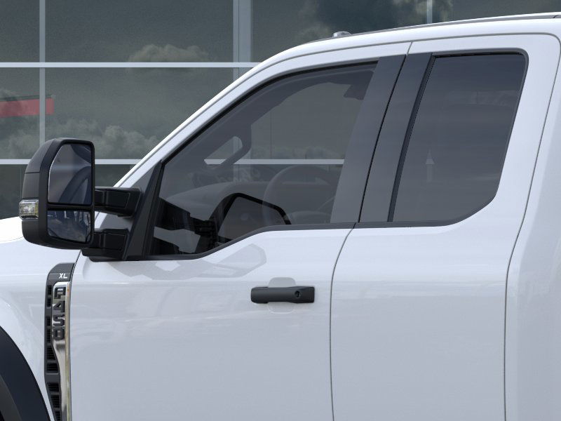 2025 Ford F-450 Super Duty Chassis Cab XL - Photo 21