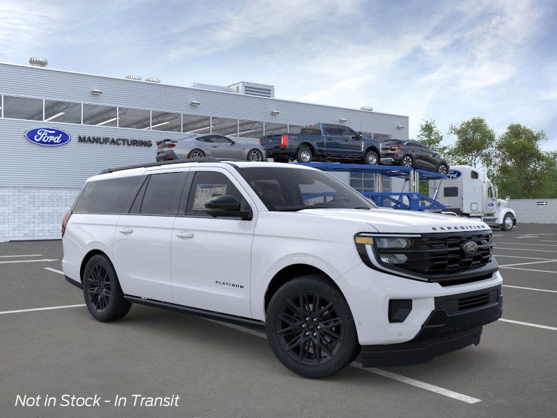 2026 Ford Expedition Platinum's photo