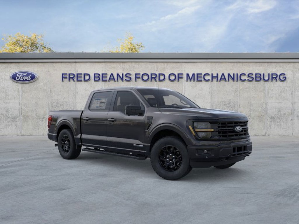 New 2025 Ford F-150 XLT Truck SuperCrew Cab
