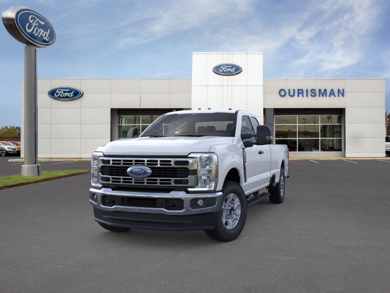 2026 Ford F-350 XLT photo 3