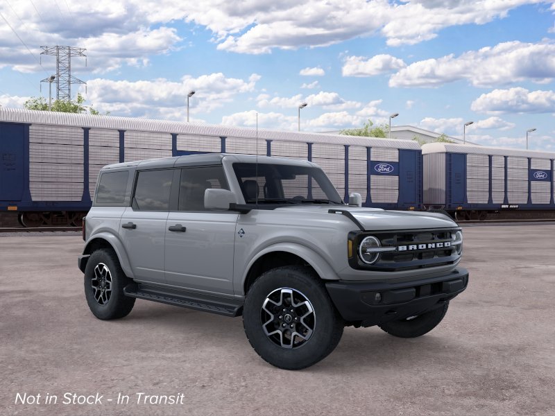 2026 Ford Bronco Outer Banks&reg; SUV