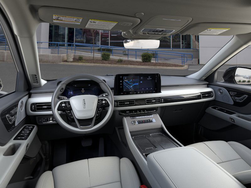 Thumbnail: 2025 Lincoln Aviator - 36