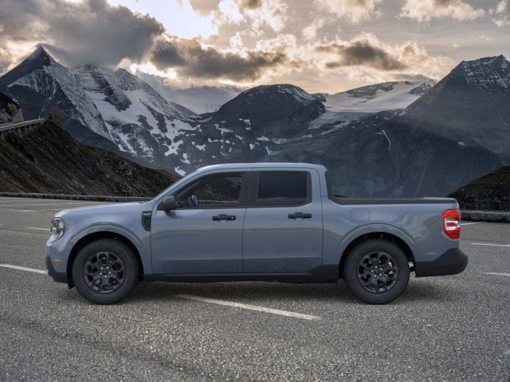 New 2025 Ford Maverick XLT Truck SuperCrew