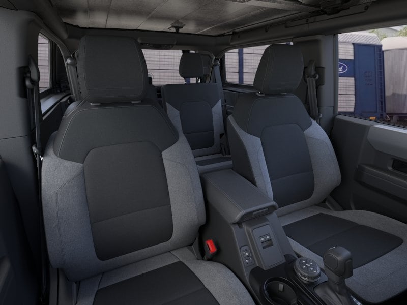 2026 Ford Bronco Base SUV