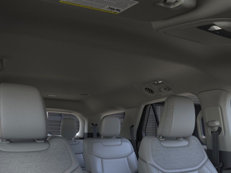 2025 Ford Explorer Active 22