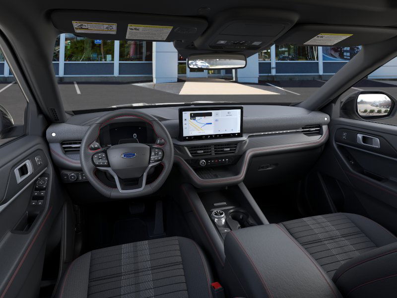 2025 Ford Explorer ST-Line photo 9