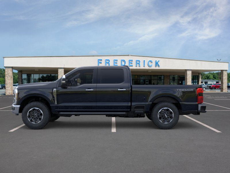 2026 Ford F-250 Lariat photo 3