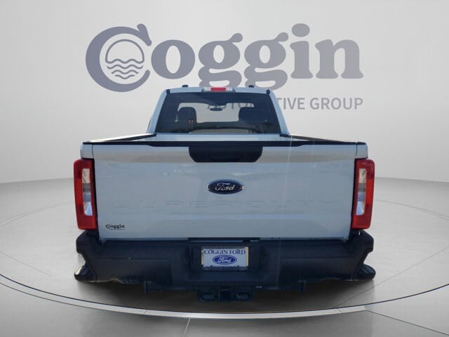 2025 Ford F-250 Super Duty XL - Photo 39