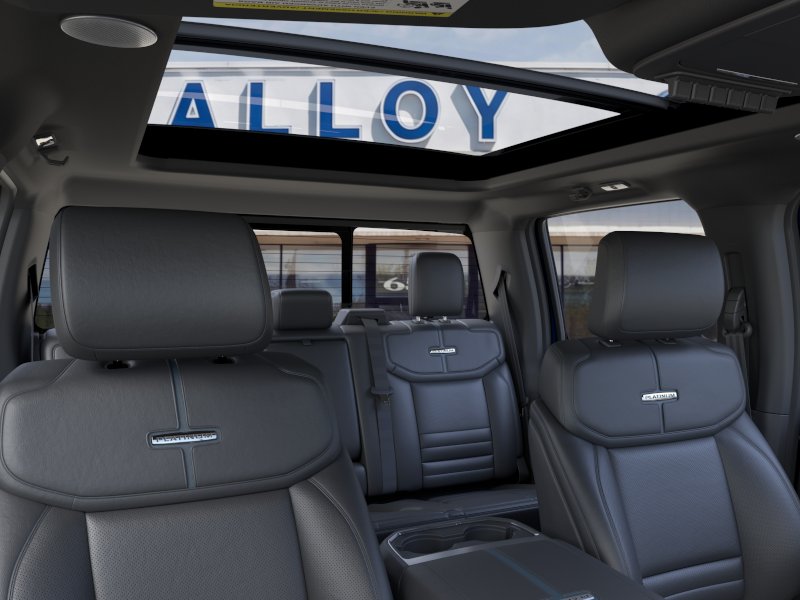 2026 Ford F-350 Super Duty Platinum - Photo 44