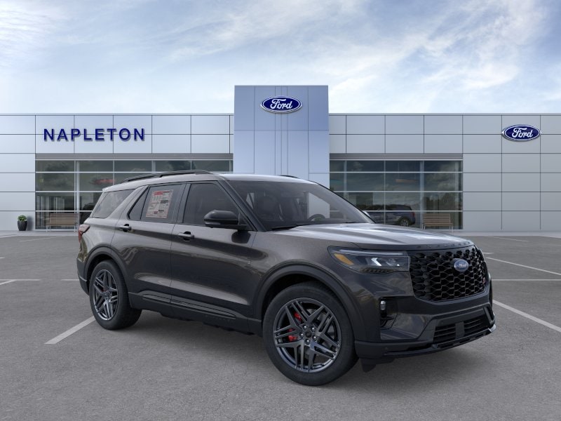 2026 Ford Explorer ST - Photo 7