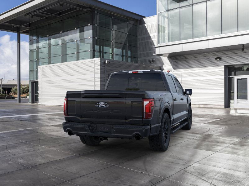 2025 Ford F-150 Lariat 8