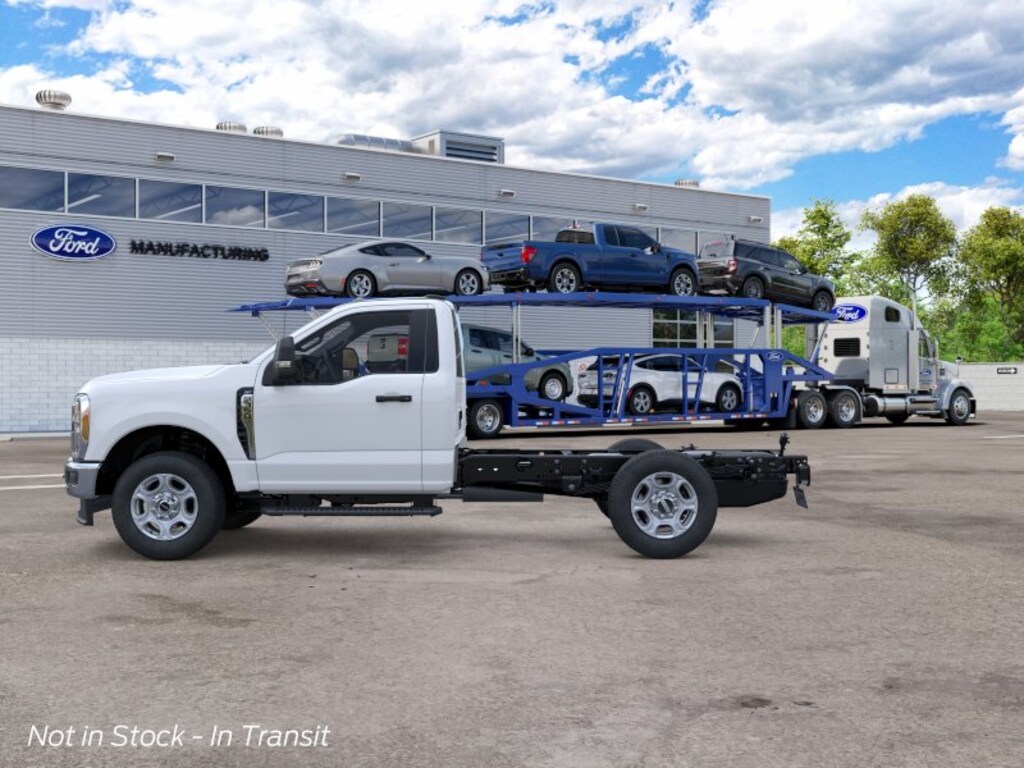 New 2026 Ford F-350SD XLT Chassis