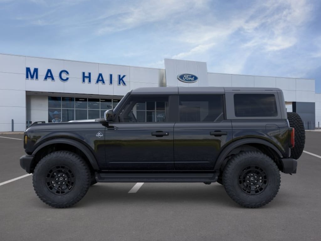 New 2026 Ford Bronco Outer Banks SUV